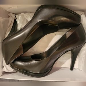 Women's heels